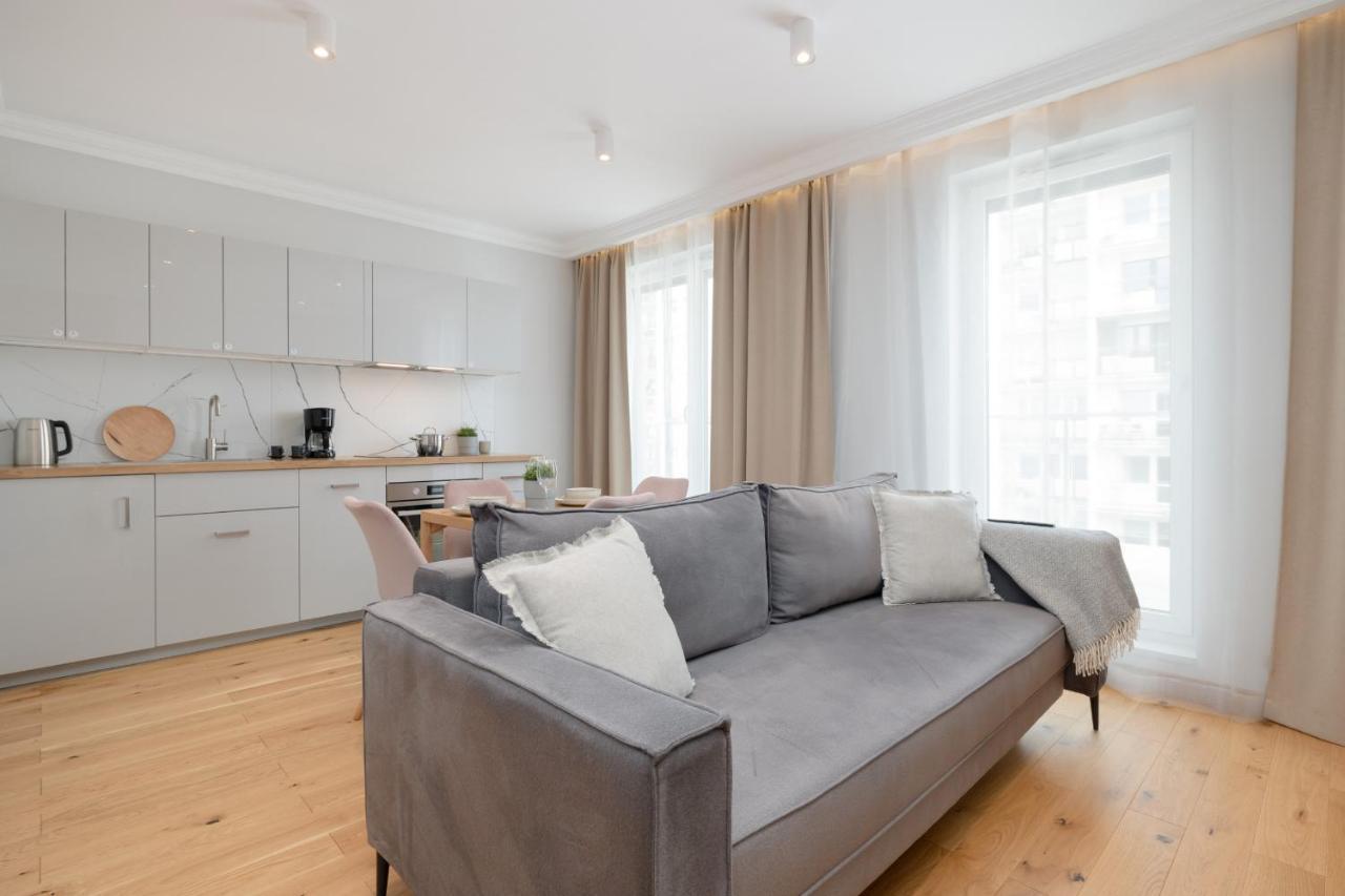 Apartament Z Tarasem W Centrum Swinoujscia By Noclegi Renters Свіноуйсьце Екстер'єр фото