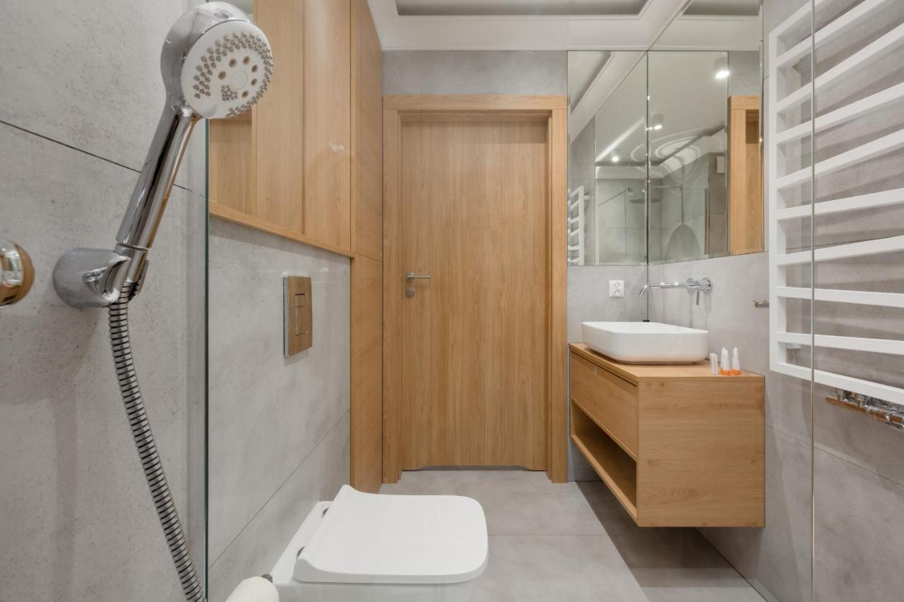 Apartament Z Tarasem W Centrum Swinoujscia By Noclegi Renters Свіноуйсьце Екстер'єр фото