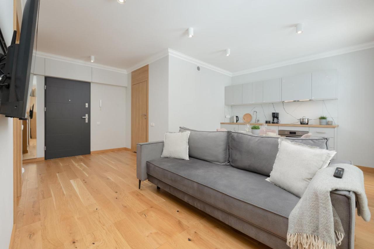 Apartament Z Tarasem W Centrum Swinoujscia By Noclegi Renters Свіноуйсьце Екстер'єр фото